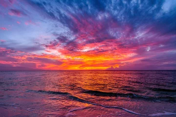 Zelfklevend Fotobehang sunset dreams © Bryan Scariano