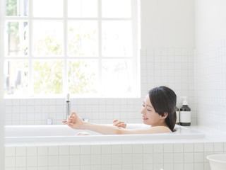 バスルーム・女性