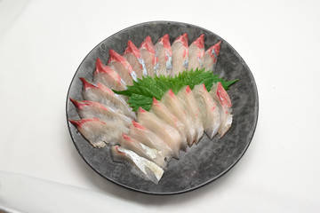シマアジ　刺身
