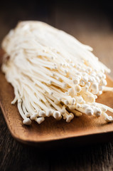 enokitake mushroom
