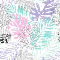 Zelfklevend Fotobehang Vector kunst illustratie: ruwe grunge tropische bladeren gevuld met marmeren textuur, doodle elementen achtergrond. © Tanya Syrytsyna
