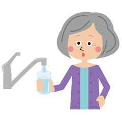 ポップなおばあちゃん　水道で水を汲む