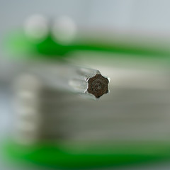 Tool tip behind the blur.