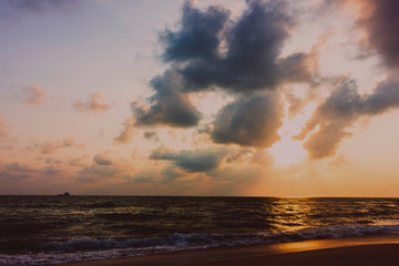 Obraz na płótnie Canvas Sunrise photo set From the Gulf of Thailand.