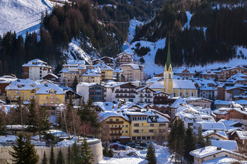 Winter walking trips in nature at the famous European ski resort Silvretta Arena Ischgl-Samnaun, Ischgl, Paznaun Valley, Alps, Tyrol, Austria, Europe