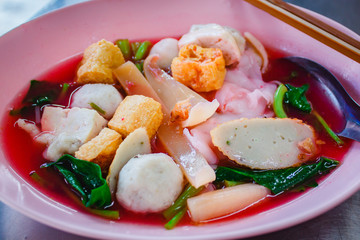 Yen Ta Fo, Noodles with seafood soup and red sauce.