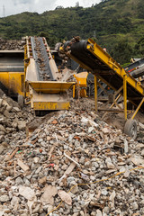construction debris treatment and recycling plant