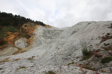 川原毛地獄の風景（秋田県湯沢市）