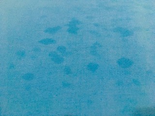 Wet wipes Stain on fabric - Wet wipes on the fabric caused by the wet, then remove the wipes.