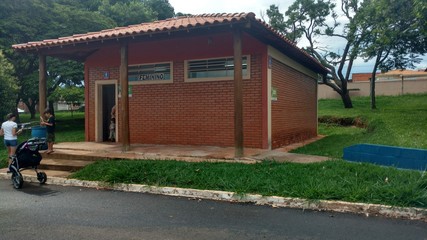 Fototapeta na wymiar Parque do Sabiá - Uberlãndia - MG