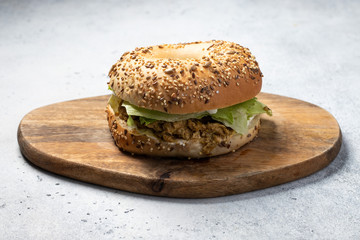 Thai chicken bagel