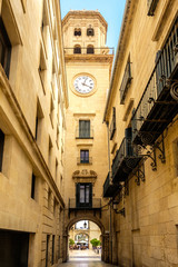 L'horloge de la petite rue