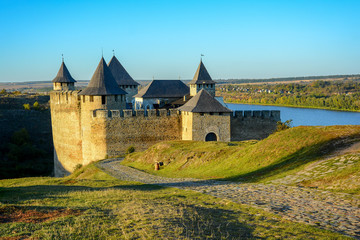 Obraz premium Ancient fortress on the banks of the Dnister River, Khotyn Fortress, Ukraine.