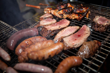 Carne, Asado; Barbacoa, Parrilla