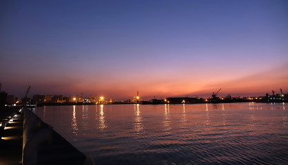 Fototapeta na wymiar Kaohsiung Port at Dusk