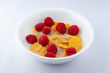 Breakfast cereal with fresh raspberries