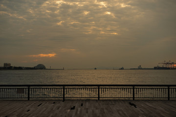 Fototapeta premium 大阪港ダイヤモンドポイントからの景色