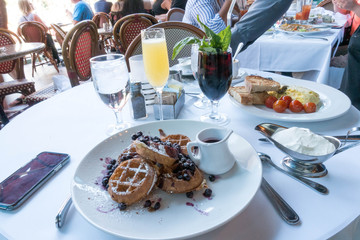 waffle with juice