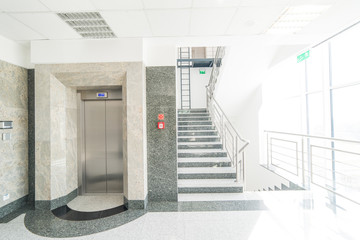 elevator in the stairwell © Artur Golbert