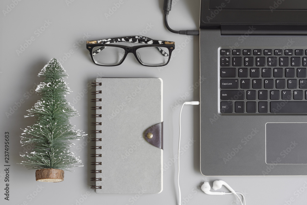 Poster merry christmas and happy new years office work space desktop concept. flat lay top view with blank 