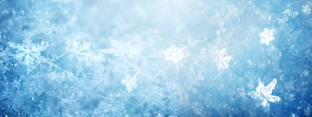 Foto auf Leinwand Schnee in der Winternahaufnahme. Makrobild von Schneeflocken, Winterurlaubhintergrund. © Tryfonov