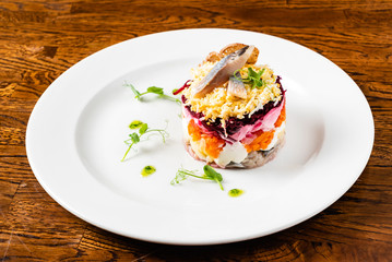 salad with beet and herring