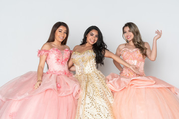 Teen Girls In Quinceanera Dresses © Rob