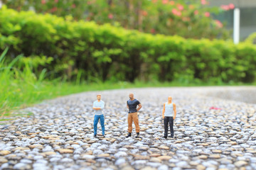the street fight of figure at the board