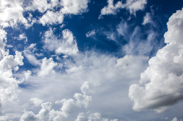 Obraz na płótnie Canvas Soft white clouds in the blue sky
