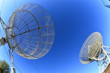 The observatory in the evening,The silhouette of a radio telescope