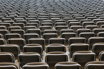 Fototapeta premium Viele Sitzreihen in einem großen Saal