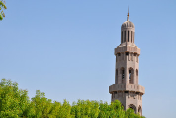 Fototapeta na wymiar Minaret of the Grand Mosque Sultan Qaboos
