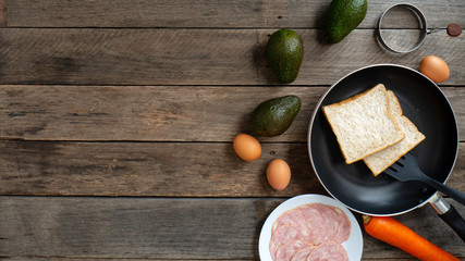 Breakfast with avocado Weight loss diet The wood