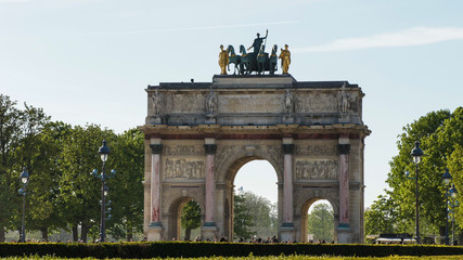 Fototapeta na wymiar Denkmal in Paris