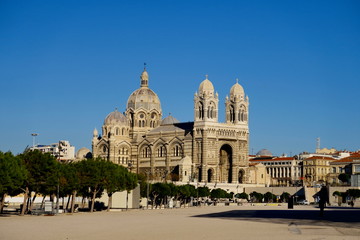 Fototapeta na wymiar La Major; Cathédrale Sainte-Marie-Majeure de Marseille