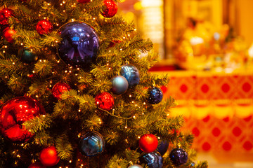 Obraz na płótnie Canvas Beautiful Decorated Christmas Tree