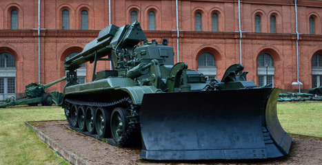 Boom engineering machine