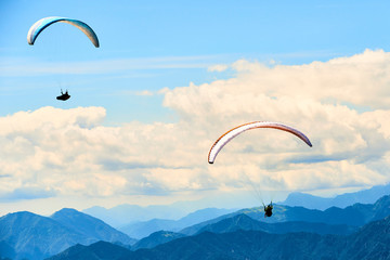 Paragliding over lake Garda in Italy