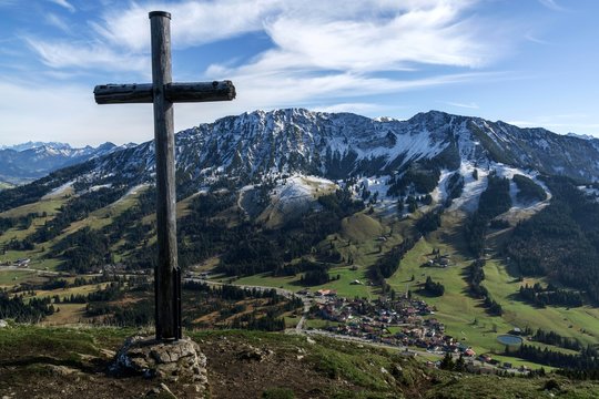 Wooden cross with view of Oberjoch and the Iseler, Oberjoch, Allgau, Bavaria, Germany, Europe