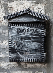 Metal mail box