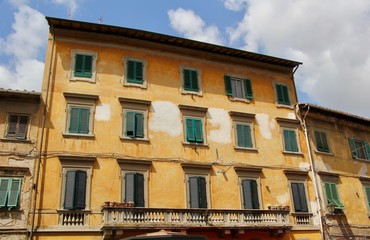 Fototapeta na wymiar Building in Pisa, Italy