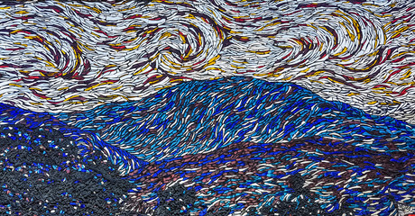 Broken glasses decoration wall