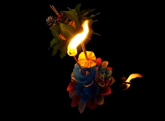 Thai Holiday (Loy Kratong) Floating Lantern