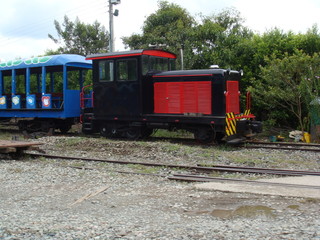locomotora roja
