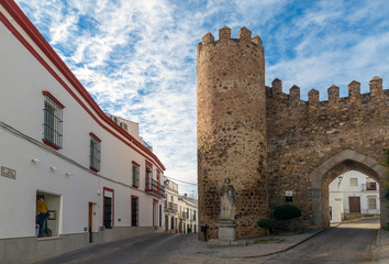 Fototapeta na wymiar JEREZ DE LOS CABALLEROS, BADAJOZ, SPAIN - NOVEMBER 24, 2018: Arch of Burgos on the wall, old entrance to the city