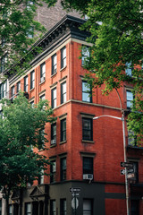 Fototapeta na wymiar Red brick building in the West Village, Manhattan, New York City
