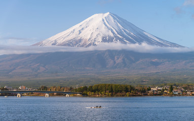 Fototapeta premium Fuji mountain and lake Kawaguchiko in early morning.