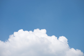 Fototapeta na wymiar Beautiful clouds with blue sky background, Blue sky and white cloud, tiny clouds.