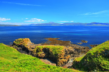 Fototapeta na wymiar Isle of Staffa, Inner Hebridies, Scotland