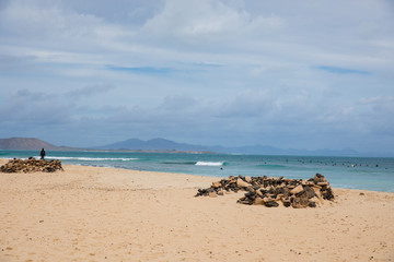 Fototapeta na wymiar beautiful ocean beach, Fuerteventura, Canary Islands